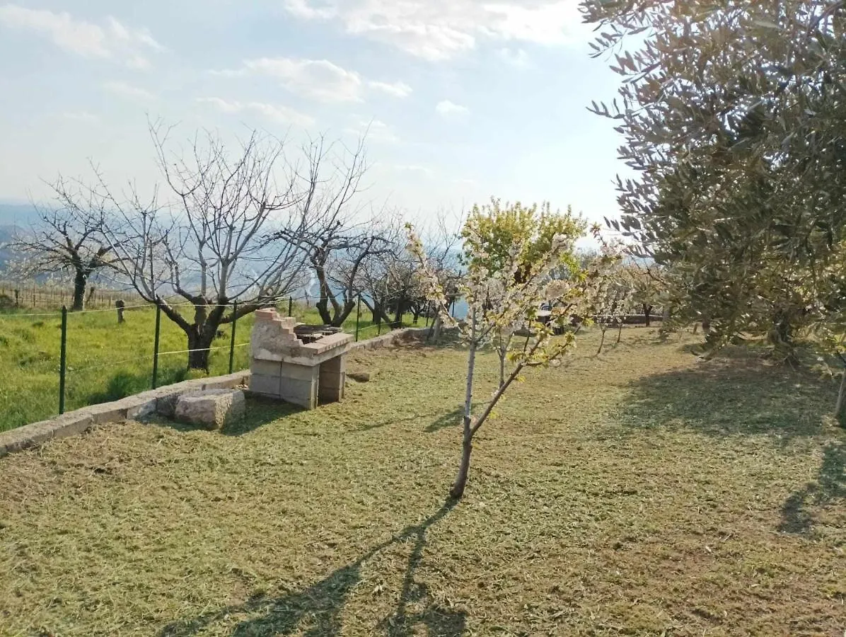 شقة Dimora Laura - Romantico Con Stufa A Legno SantʼAmbrogio di Valpolicella إيطاليا