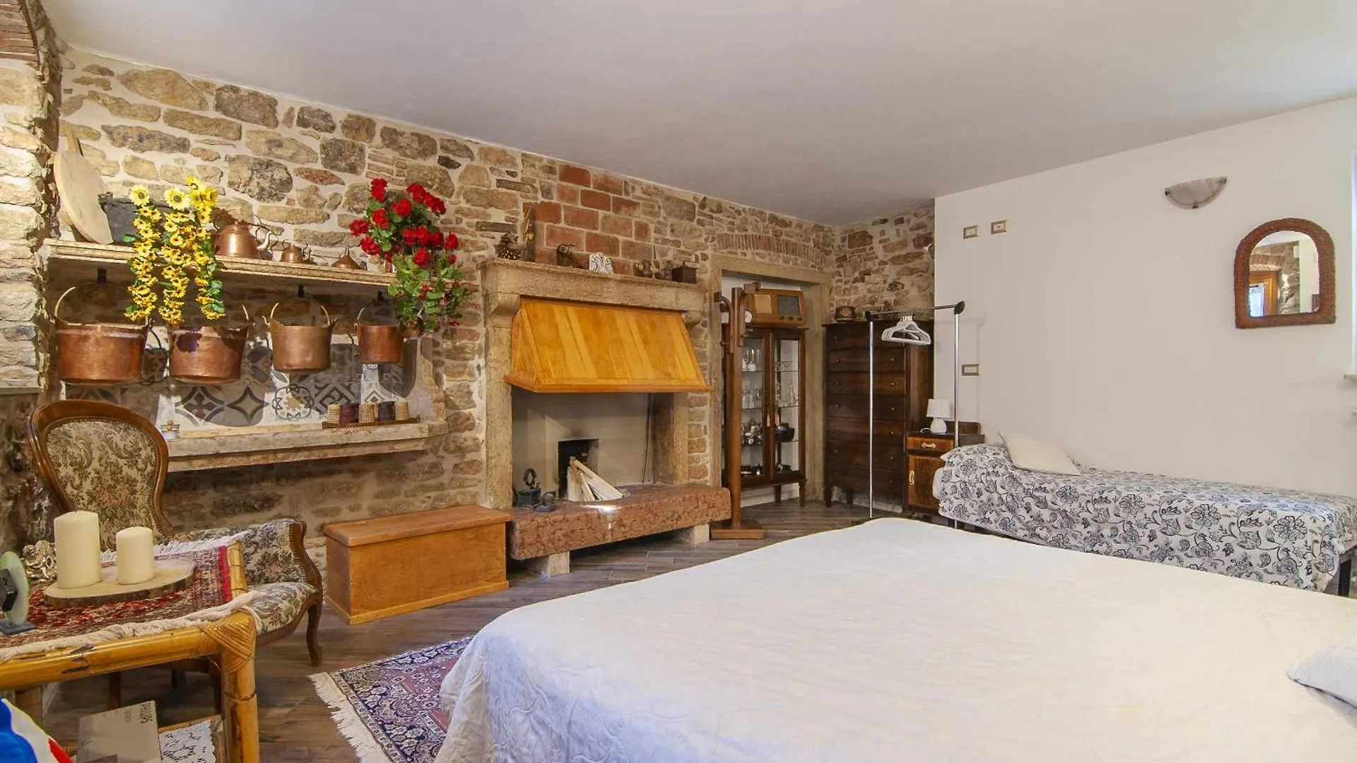 Dimora Laura - Romantico Con Stufa A Legno SantʼAmbrogio di Valpolicella Apartman