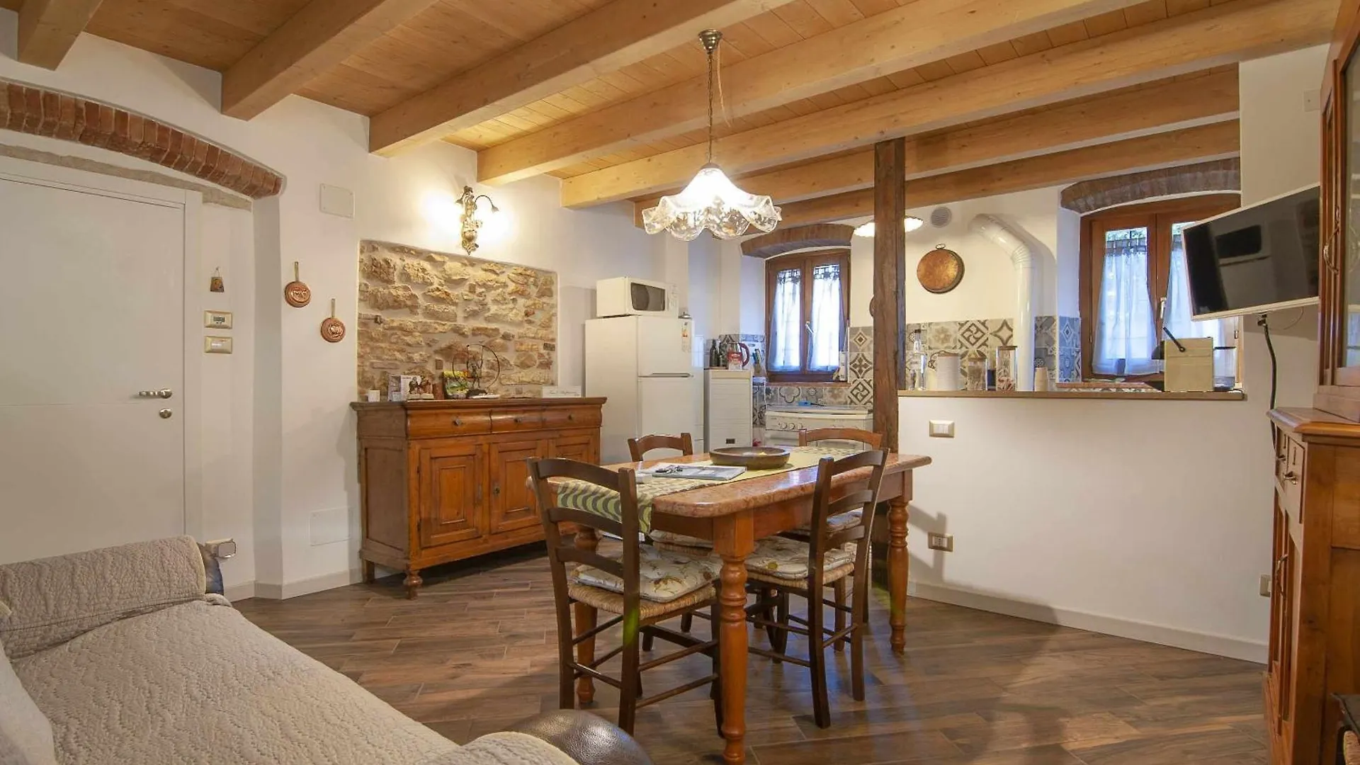 Dimora Laura - Romantico Con Stufa A Legno SantʼAmbrogio di Valpolicella